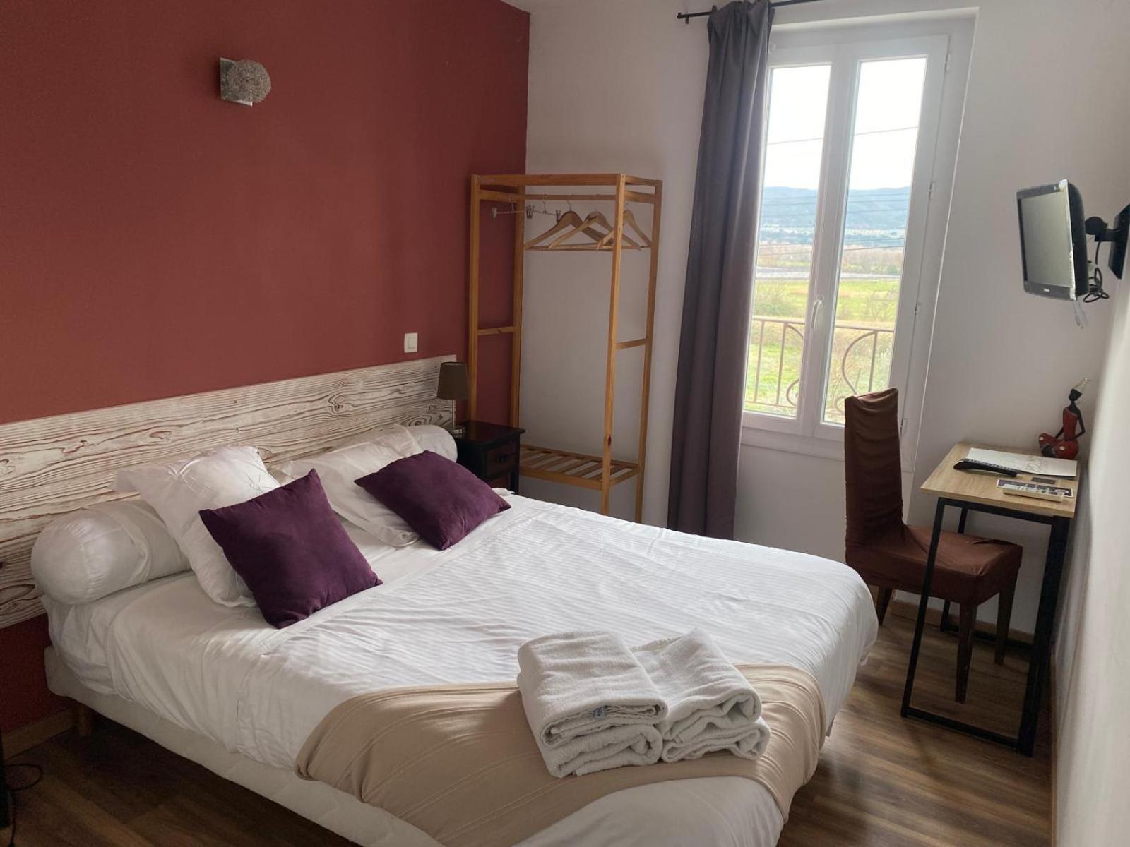 Auberge Les Galets Peyruis Esterno foto